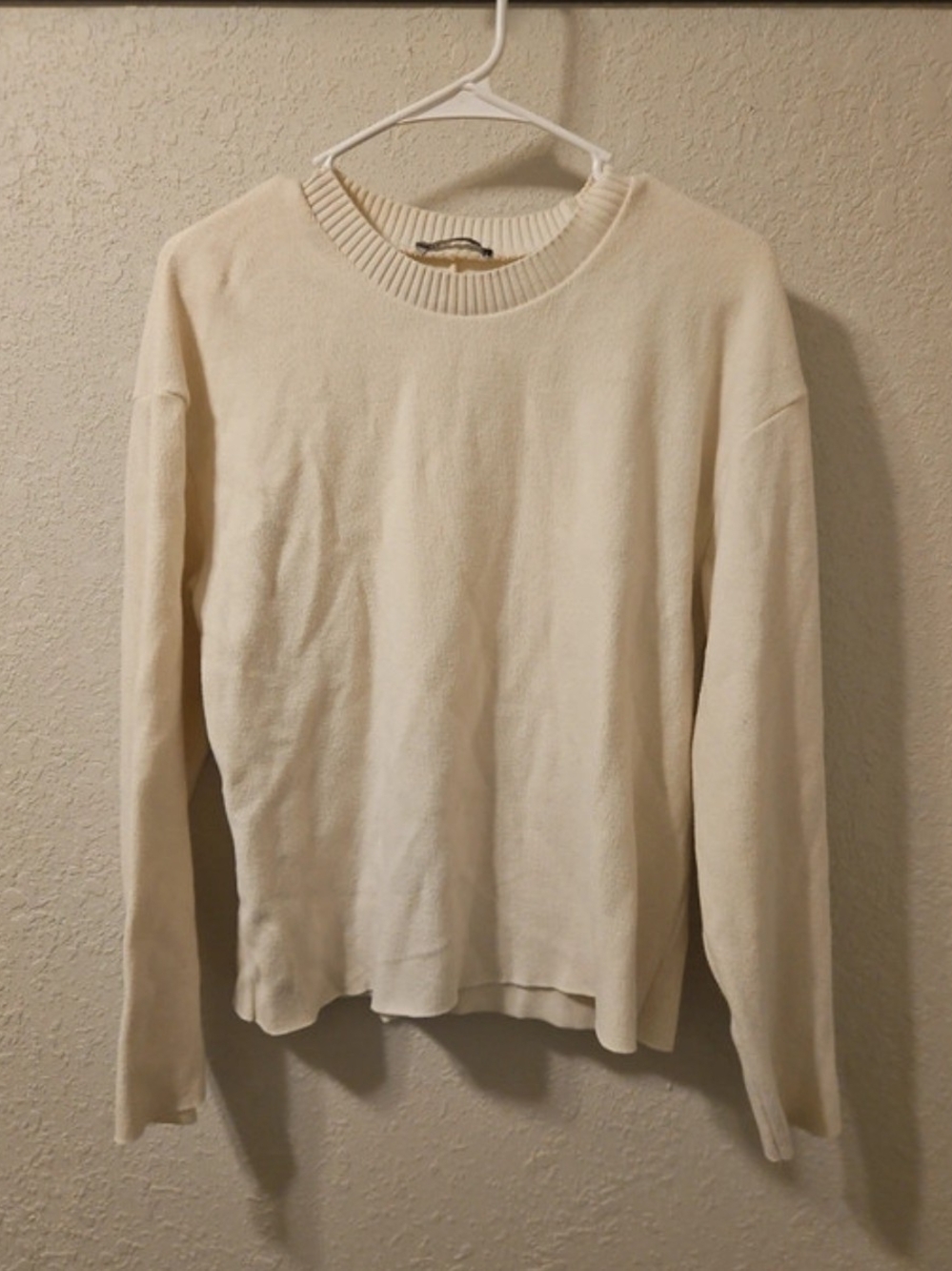 Zara Cream Crewneck Pullover